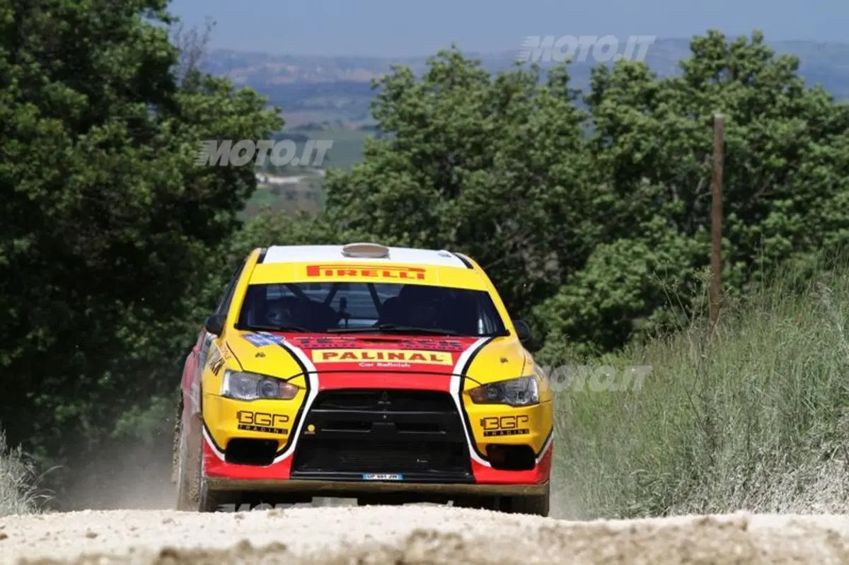 CIR 2013. Rally Adriatico. Umberto Scandola “Extra… Terrestre” nel prologo-spettacolo (25)