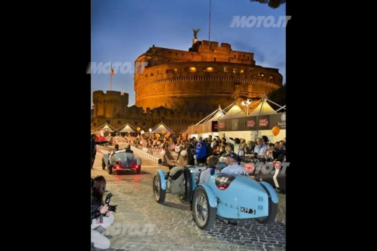 Mille Miglia 2013: la Freccia Rossa è giunta a Roma