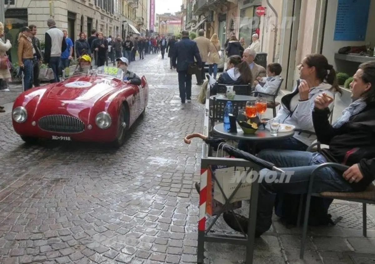 Mille Miglia 2013: una deviazione attraverso l'Emilia per solidariet&agrave; ai terremotati