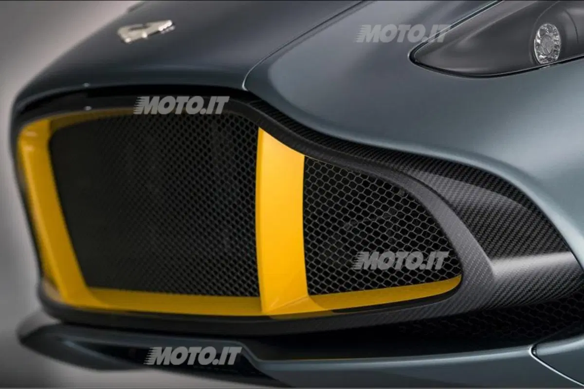 Aston Martin CC100 concept (9)