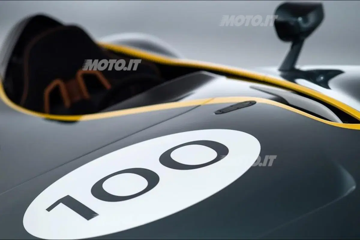 Aston Martin CC100 concept (13)