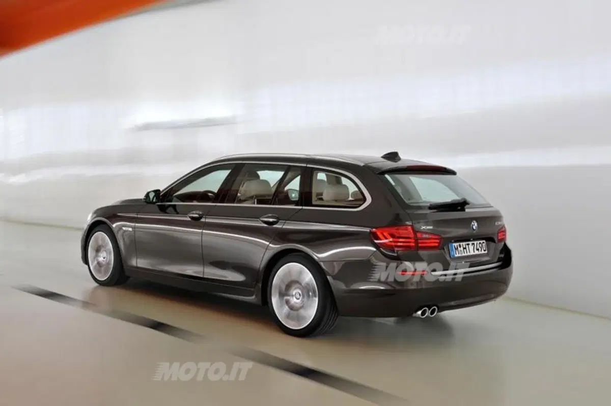 BMW Serie 5 restyling: prime immagini e informazioni ufficiali (3)