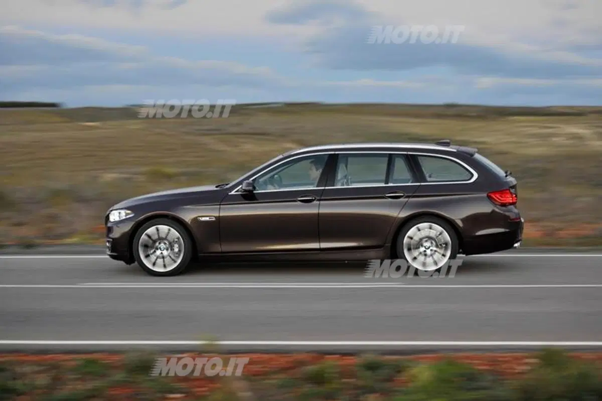 BMW Serie 5 restyling: prime immagini e informazioni ufficiali (14)
