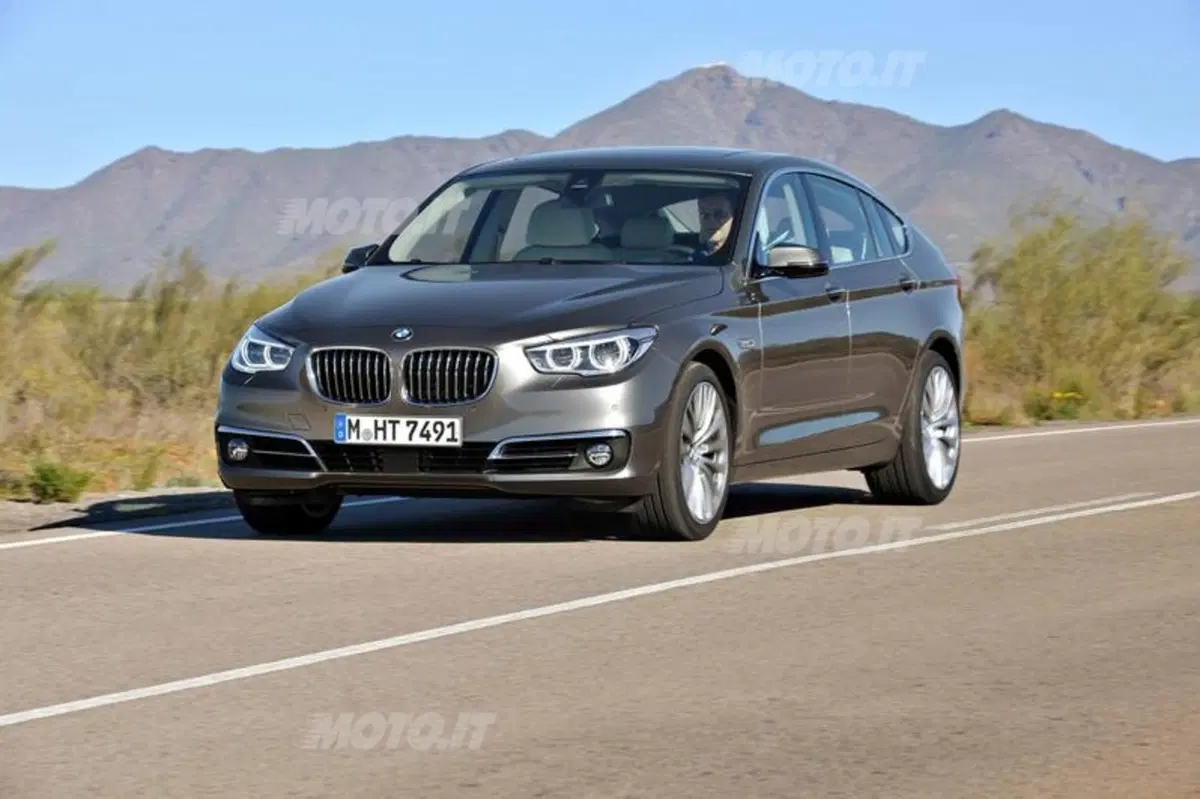 BMW Serie 5 restyling: prime immagini e informazioni ufficiali (16)