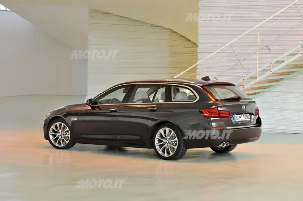 BMW Serie 5 restyling: prime immagini e informazioni ufficiali (28)