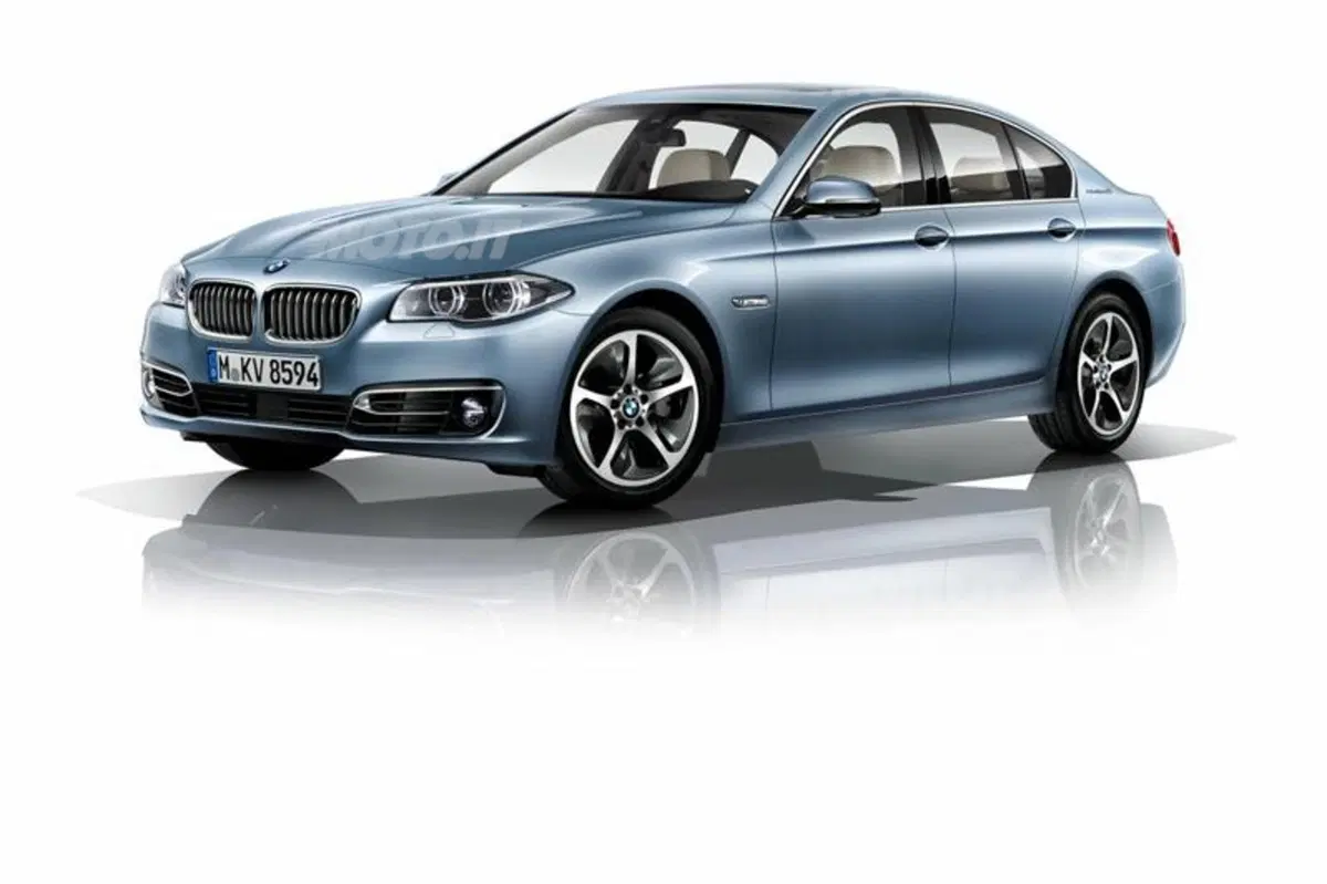 BMW Serie 5 restyling: prime immagini e informazioni ufficiali (32)