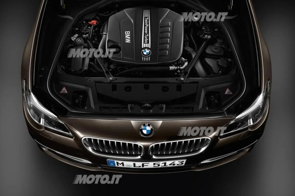 BMW Serie 5 restyling: prime immagini e informazioni ufficiali (45)