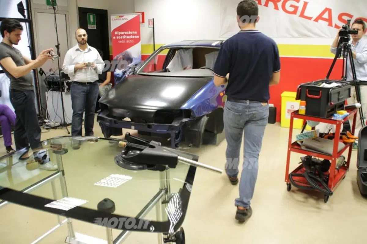Carglass: i segreti dietro alla riparazione e alla sostituzione di un vetro (40)