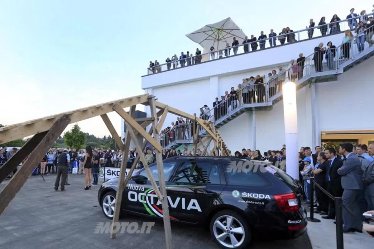 All'Autovega di Vicenza la nuova Corporate Identity Skoda (26)