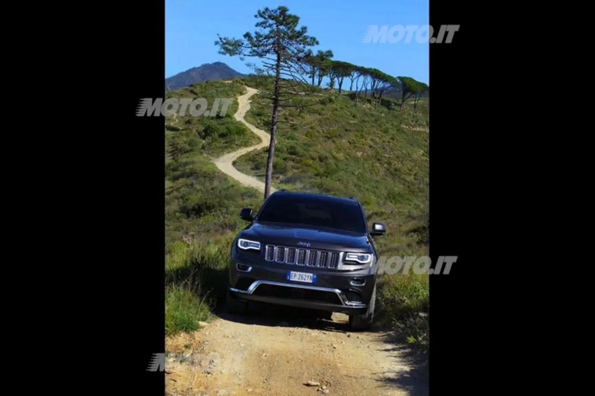 Jeep Grand Cherokee (23)