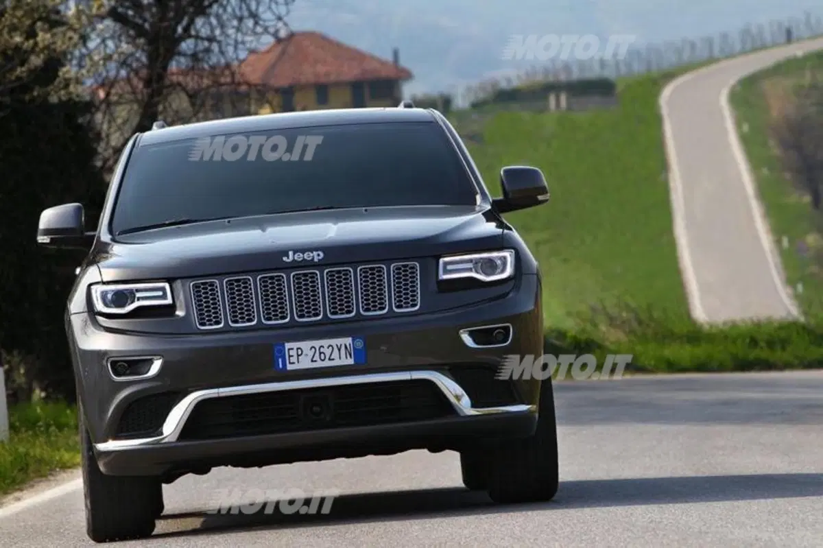 Jeep Grand Cherokee (25)