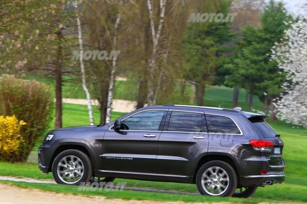Jeep Grand Cherokee (27)