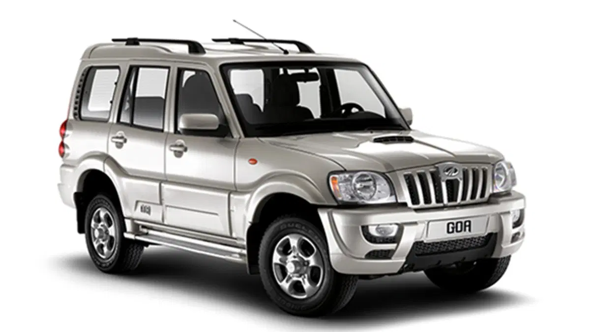 Mahindra Goa 2.6 TDI Autocarro 4x4 "GLX"