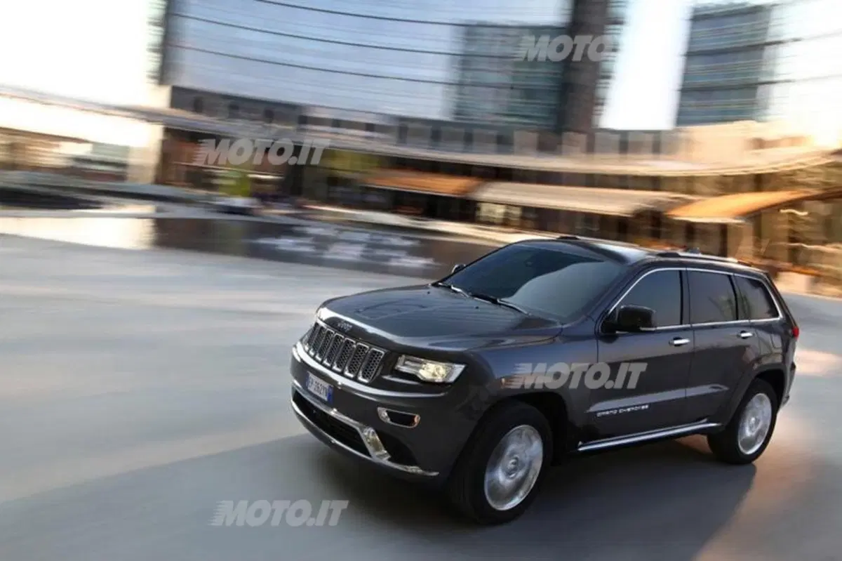 Jeep Grand Cherokee (28)