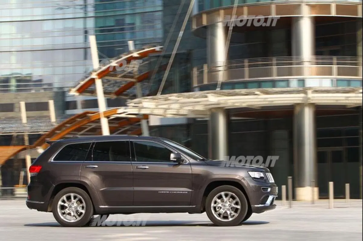 Jeep Grand Cherokee (32)