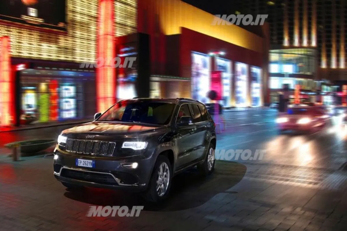 Jeep Grand Cherokee (38)