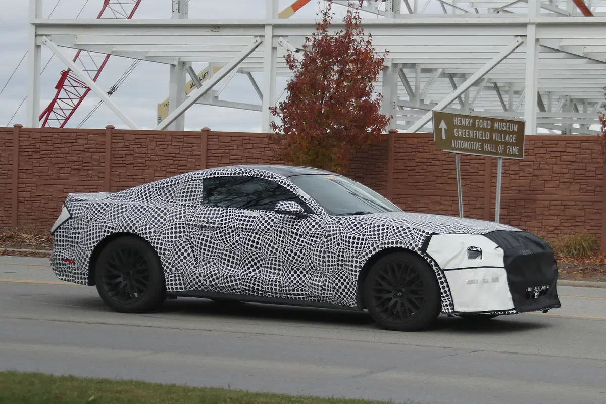 Ford Mustang 2018: le nostre foto spia (8)