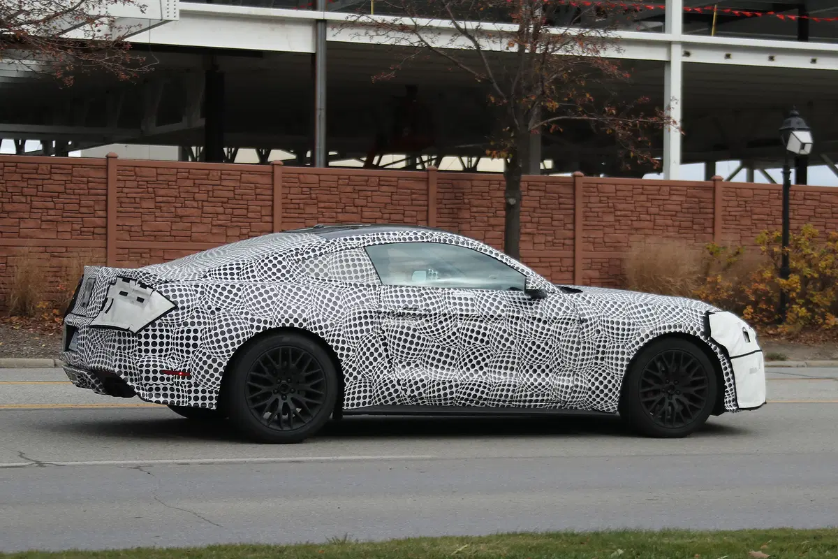 Ford Mustang 2018: le nostre foto spia (11)