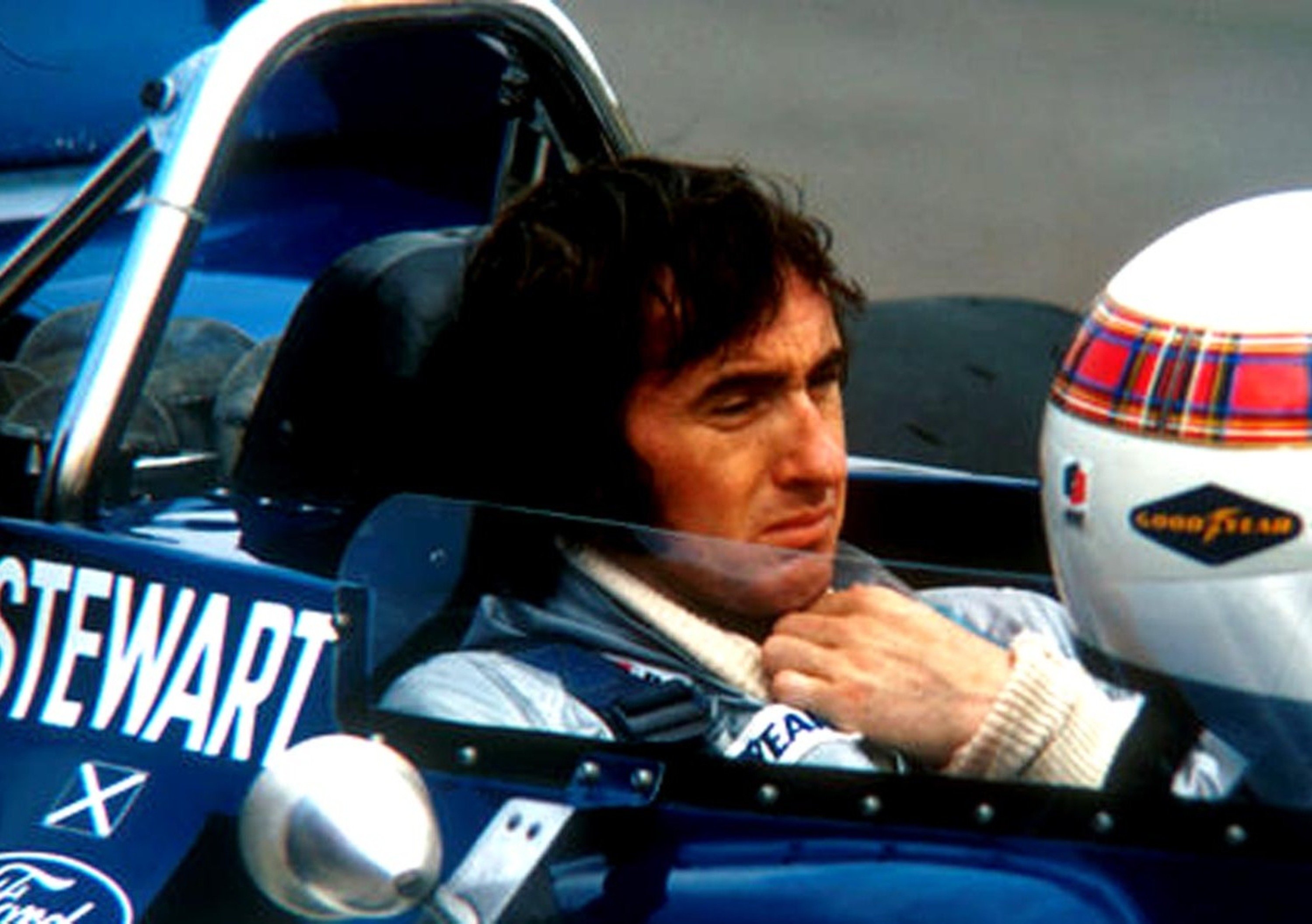 Jackie Stewart: &laquo;Quando un pilota abbassa la visiera rivedo le emozioni di un tempo&raquo;