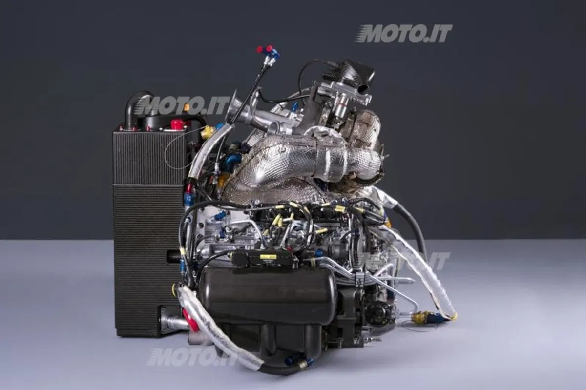 Audi R18 e-tron quattro: il culmine di uno sviluppo tecnologico iniziato nel 1999 (6)
