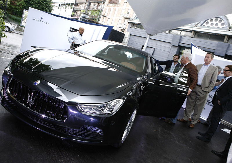 Maserati Ghibli: debutto VIP nel cuore di Milano