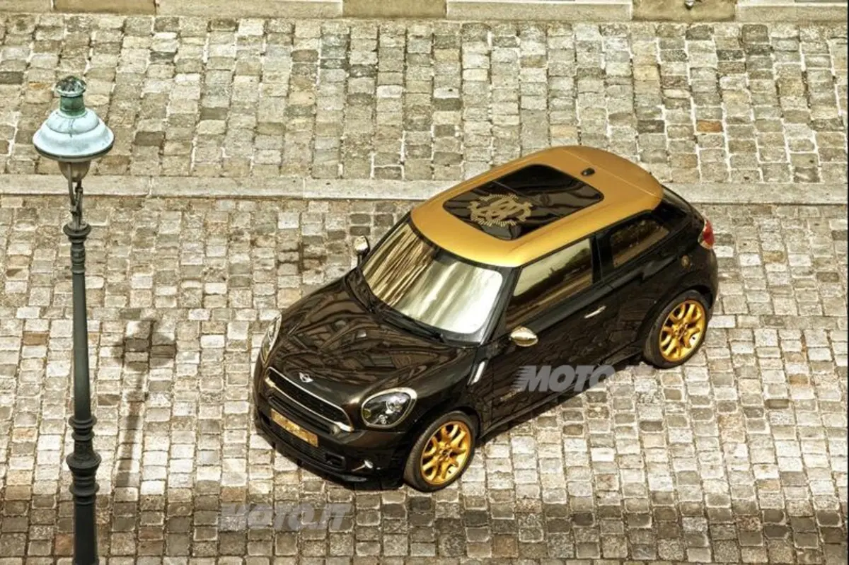 Life Ball 2013: svelata la Mini Paceman firmata da Roberto Cavalli (8)
