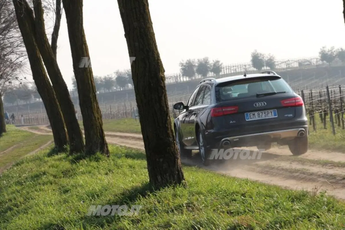 Audi A6 allroad quattro (9)