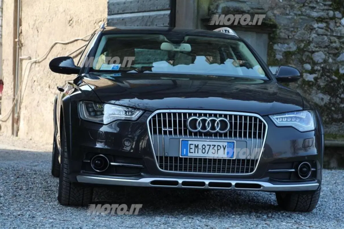 Audi A6 allroad quattro (28)