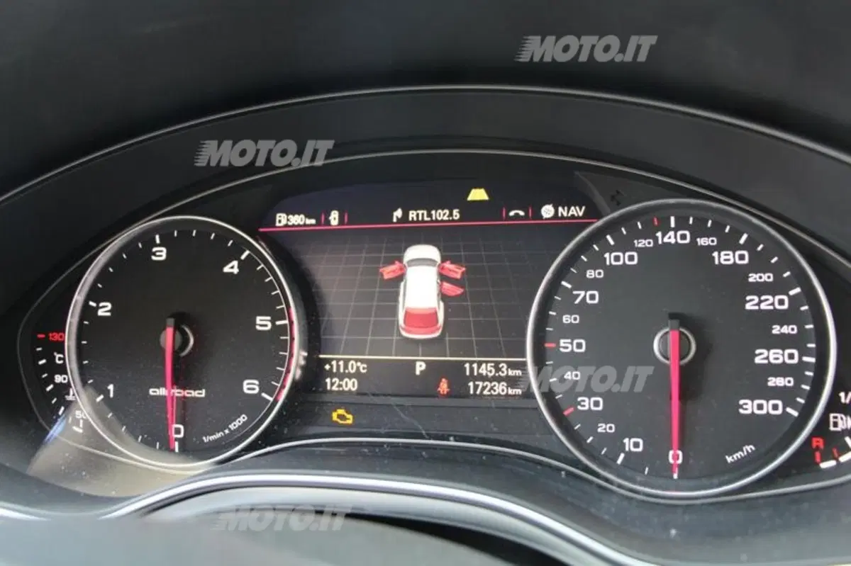 Audi A6 allroad quattro (42)