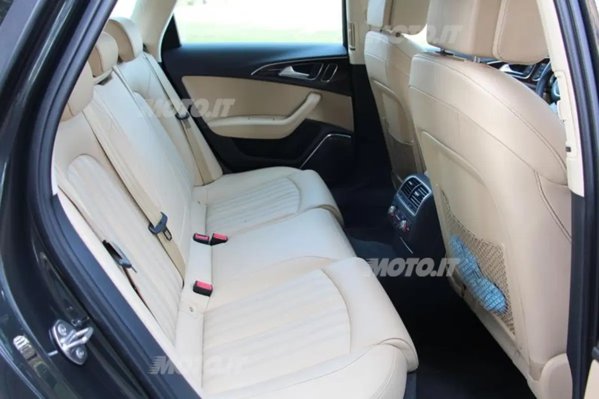 Audi A6 allroad quattro (52)