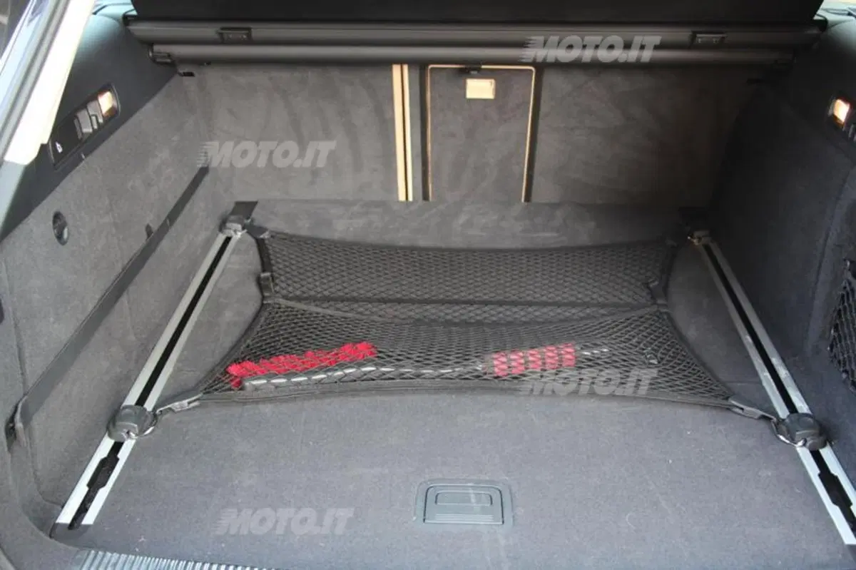 Audi A6 allroad quattro (53)