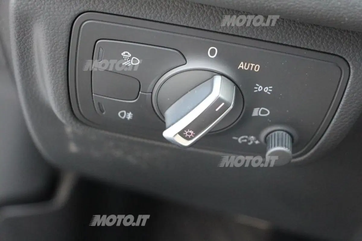 Audi A6 allroad quattro (58)
