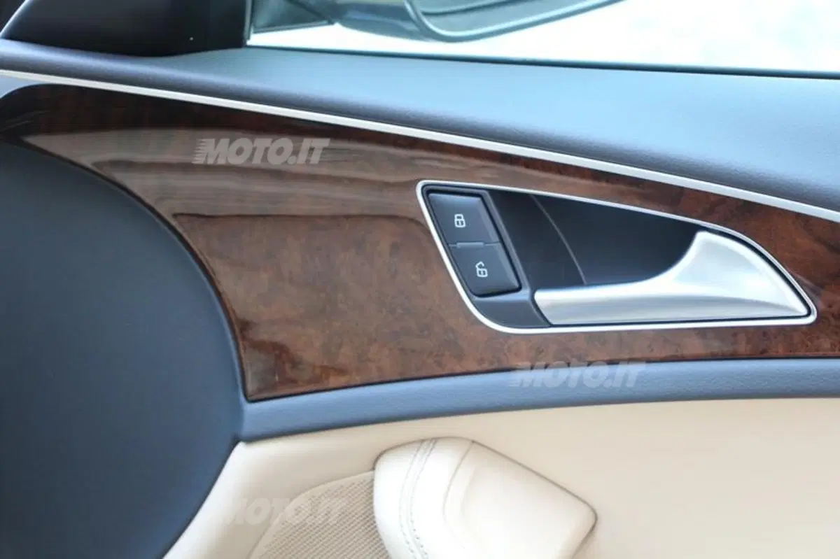 Audi A6 allroad quattro (63)