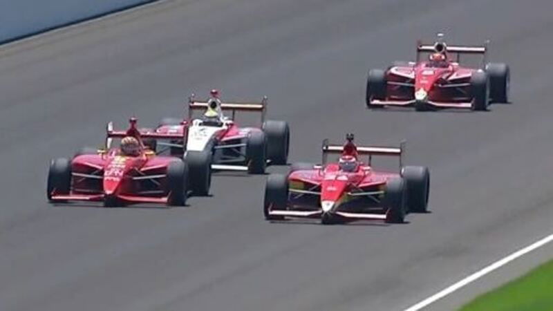 Formula Indy Lights: a Indianapolis un finale di gara da cardiopalma - Video