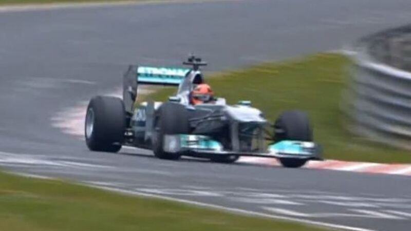 Schumacher al N&uuml;rburgring con la Mercedes F1 -Video