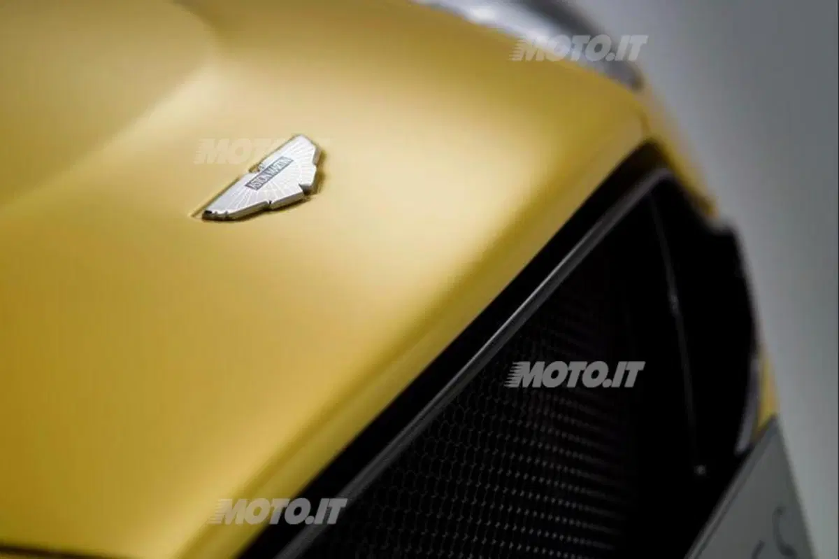 Aston Martin V12 Vantage S (19)