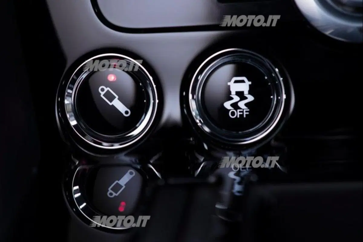 Aston Martin V12 Vantage S (33)
