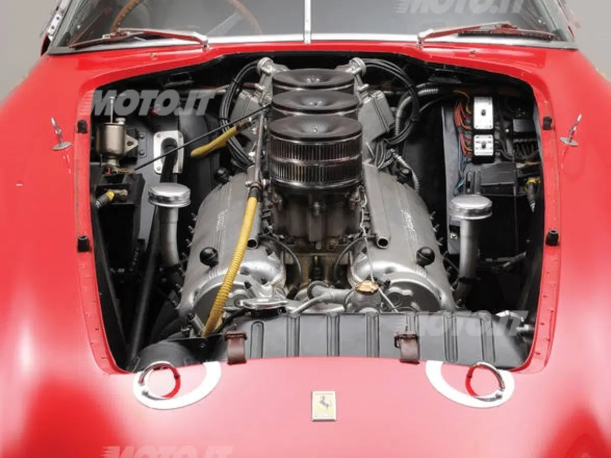 Ferrari 340/375 MM Berlinetta: battuta all’asta per 9.2 milioni di euro (4)