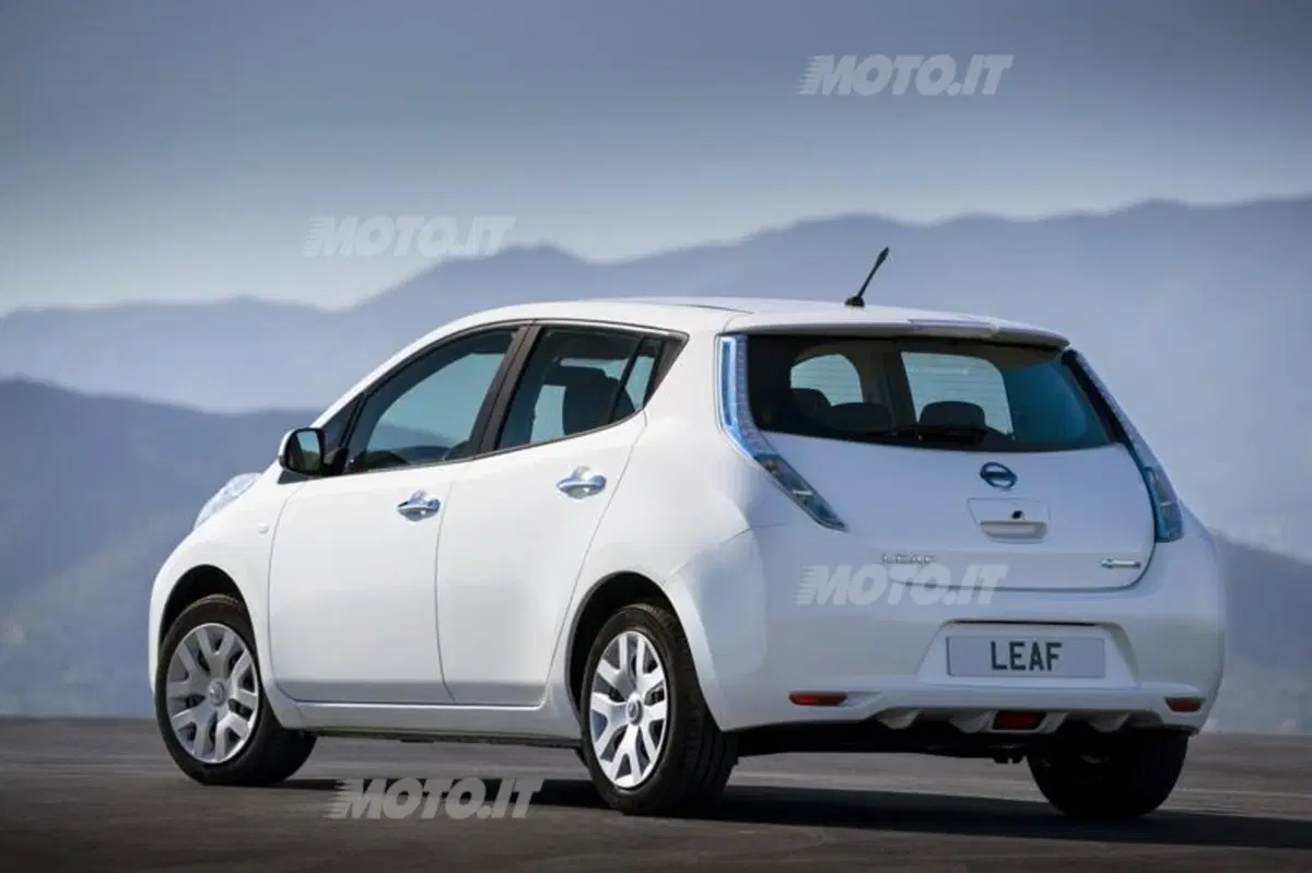 Nissan Leaf: 10.000 unità vendute in Europa (6)