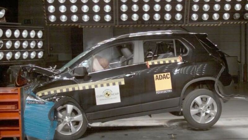 Euro NCAP: 5 stelle per Chervrolet Trax - Video