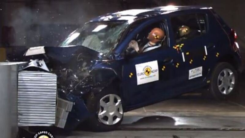 Euro NCAP: 4 stelle per Dacia Sandero - Video