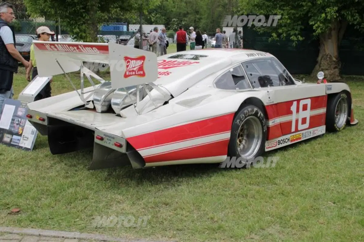 Porsche 911: 250 esemplari a Monza per festeggiare i 50 anni del modello (52)