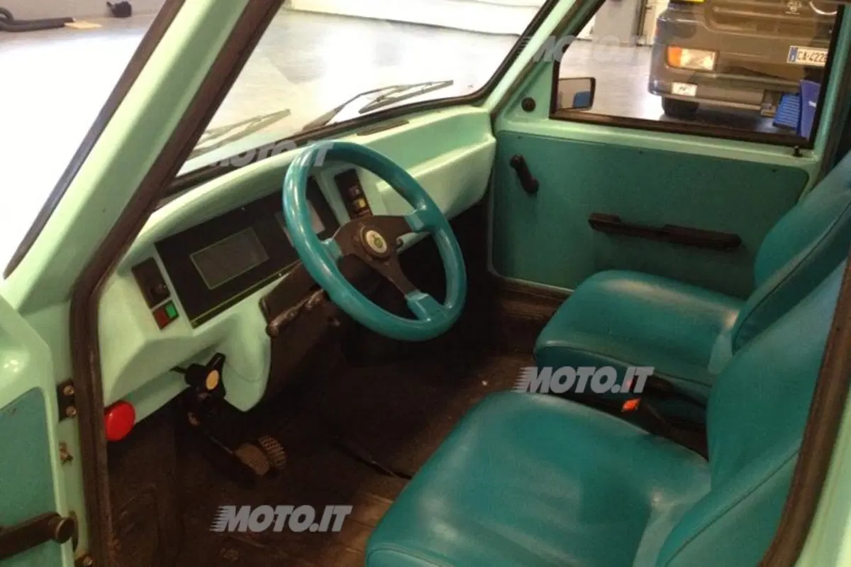 Auto elettrica e car sharing: l'inventore del Cynar li immaginava già negli anni '70 (5)
