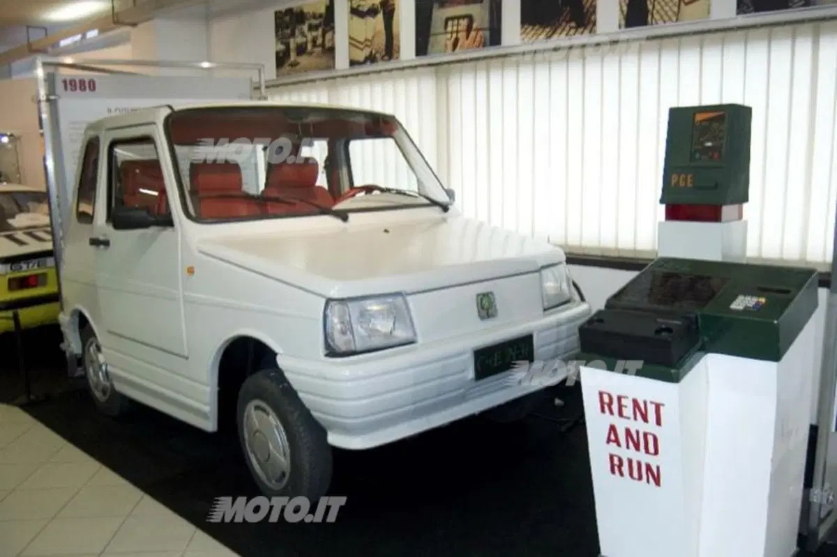 Auto elettrica e car sharing: l'inventore del Cynar li immaginava già negli anni '70 (9)
