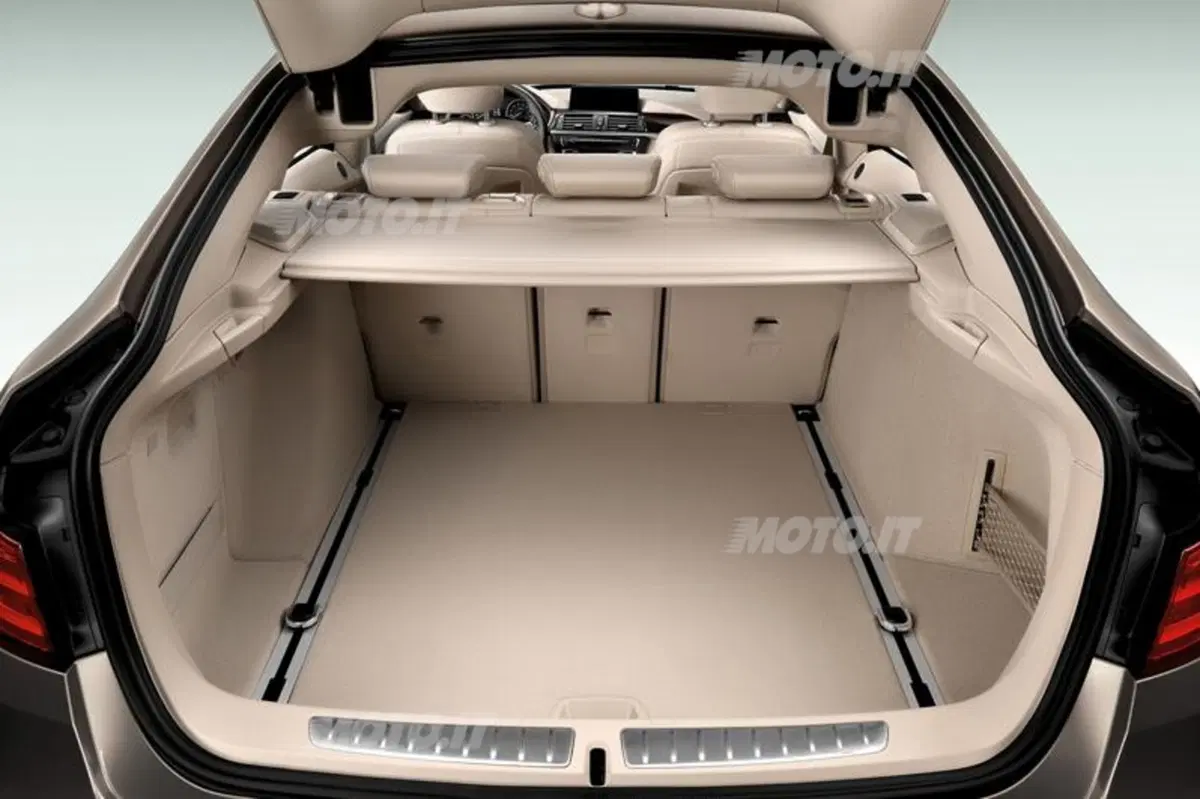 BMW Serie 3 GT (49)
