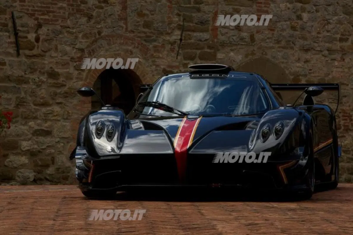 Pagani Zonda Revolucion (3)