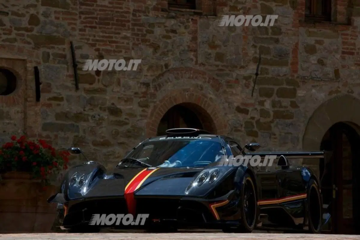 Pagani Zonda Revolucion (4)