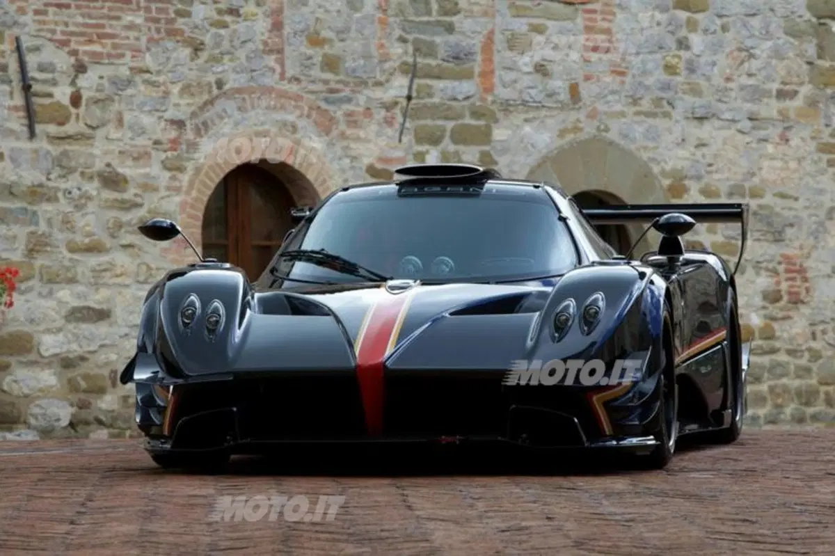 Pagani Zonda Revolucion (5)