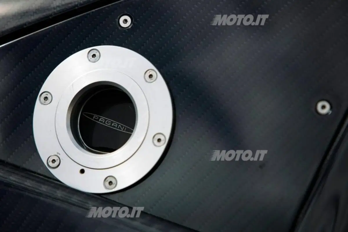Pagani Zonda Revolucion (10)