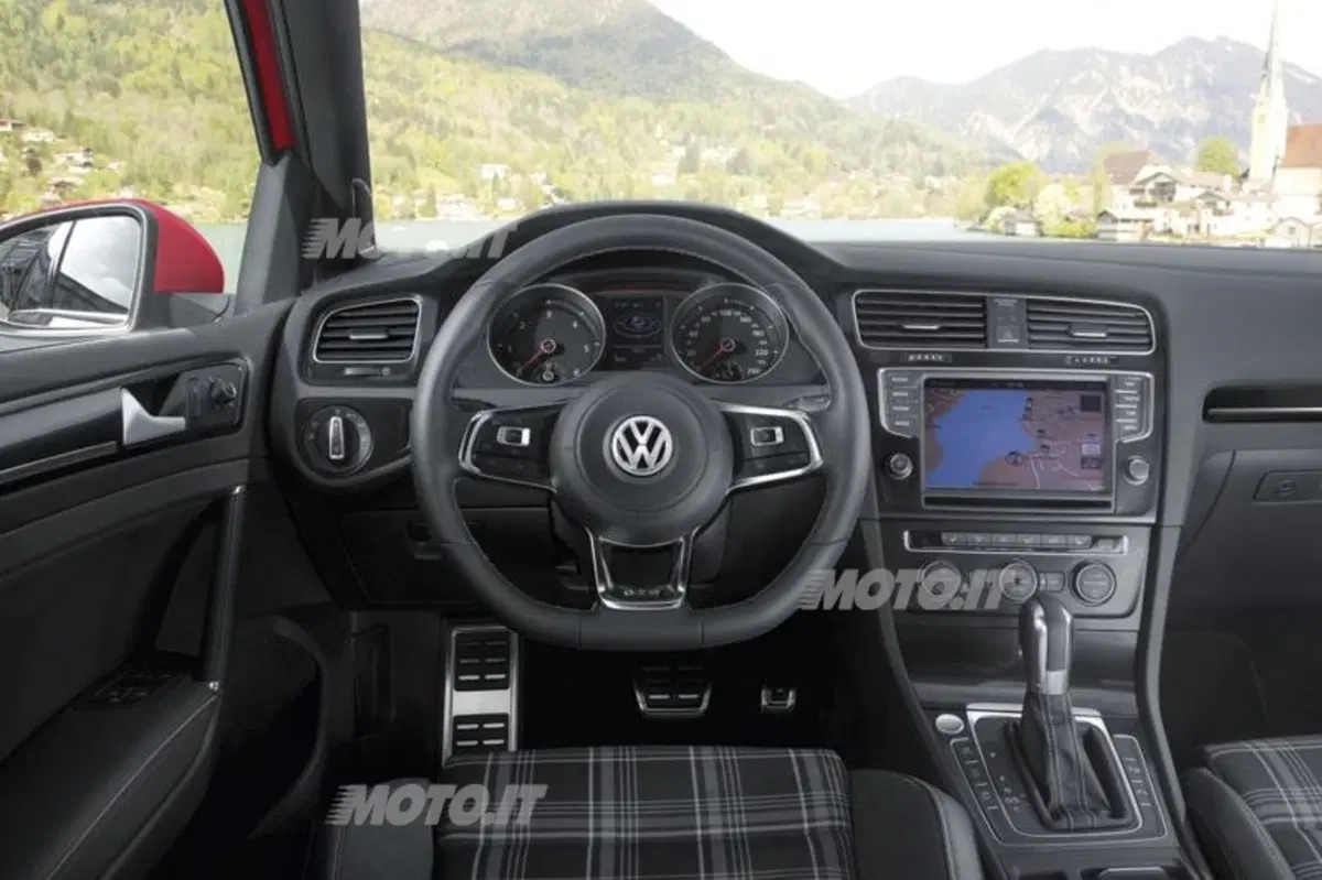 Nuova Volkswagen Golf GTD: i prezzi (14)